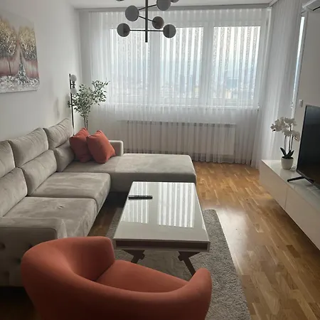 Apartment Sa Garazom Tower *